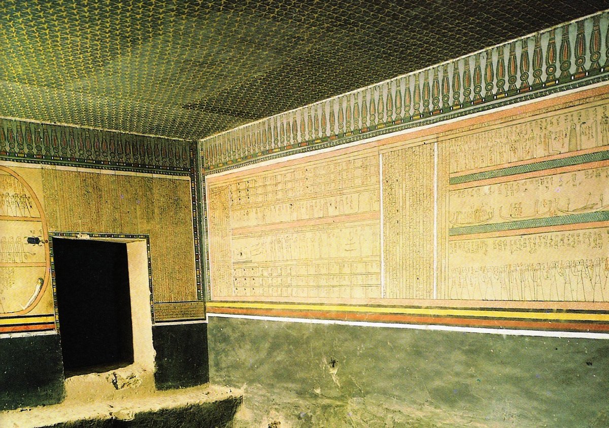 The Enchanted Sleeping Chamber of the Sun King: Amenhetep II's Whispering Tomb