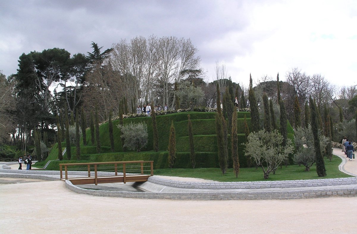The Forest of 192: a forest and a memorial