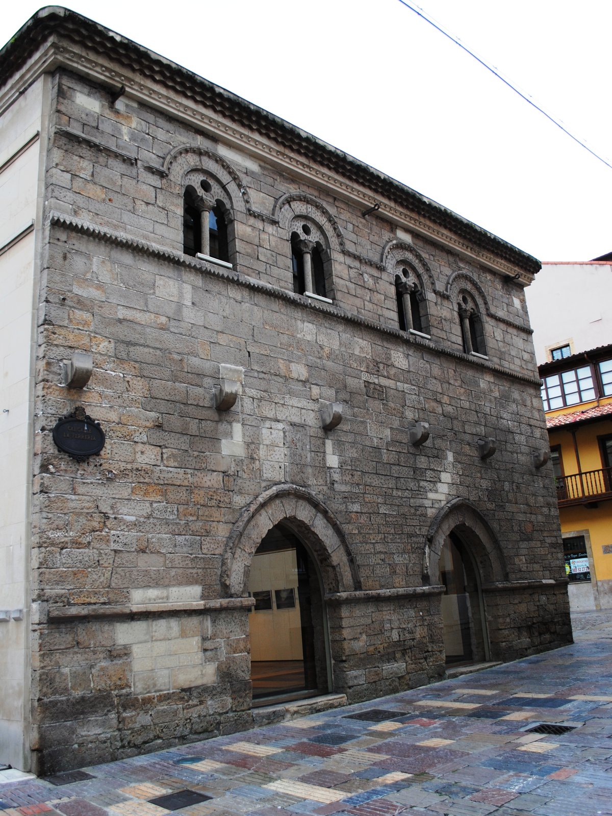 Palacio de Valdecarzana, Avilés, Spain: A Historic Gothic Palace