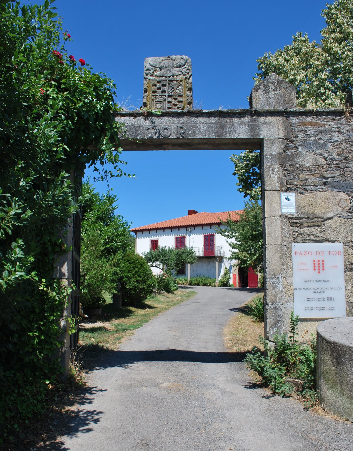 Pazo de Tor: Restoring the 14th-century Baroque Tower