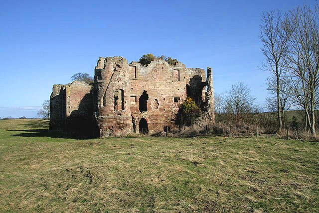 Twizell's Medieval Remains: Scotland's Failed Castle