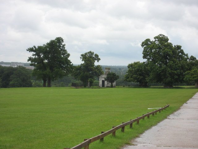 Lytton Mausoleum: A Tribute to Power and Sacrifice in the English Countryside