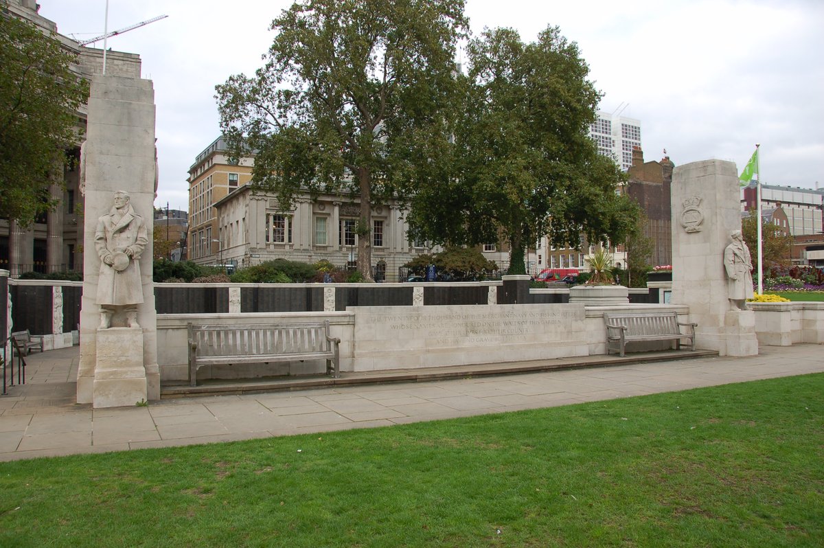 Civilian sacrifice at sea: Homage to London seafarers