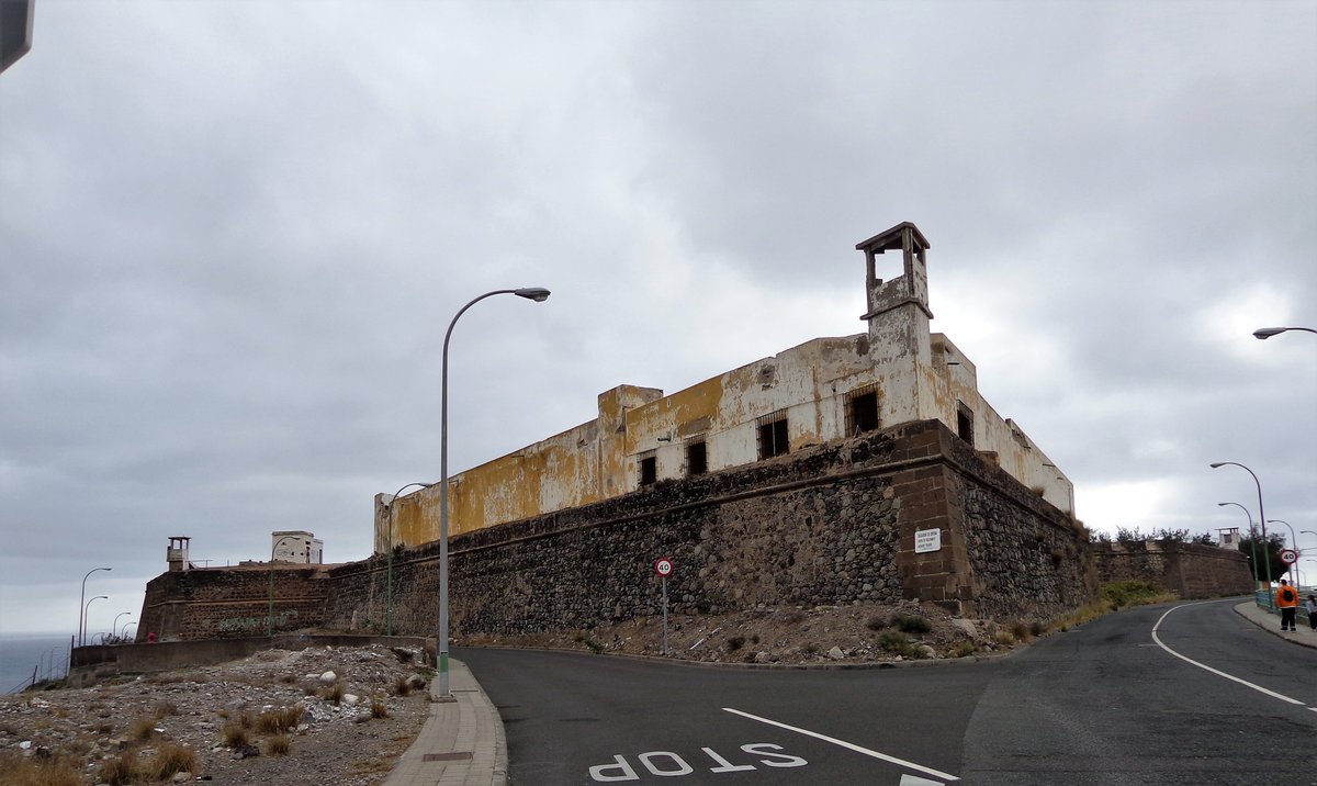The Grand Defender of Las Palmas: The Enchanted Castle San Francisco