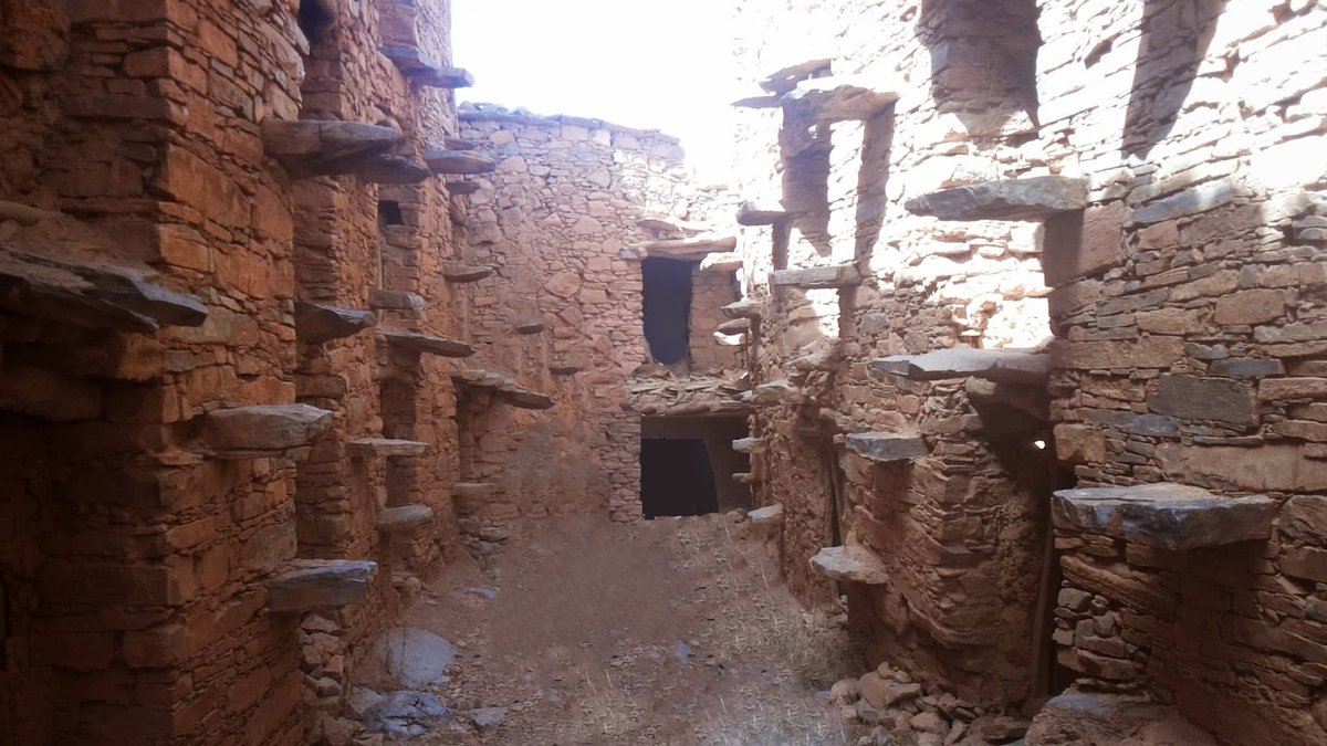The Enchanted Treasure Troves of Agadir Imchguiguilne