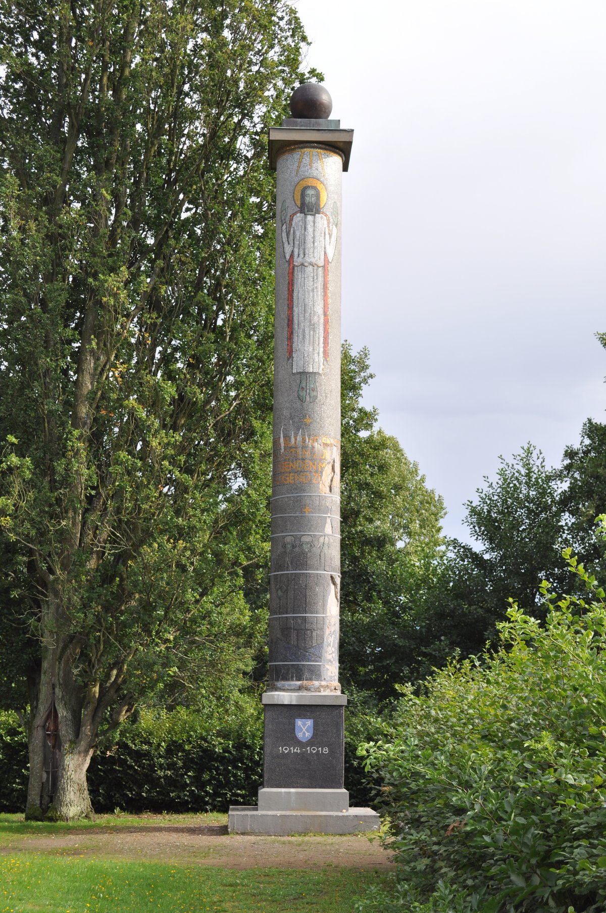 The Copper Sphere and Mosaic Column of Oberursel