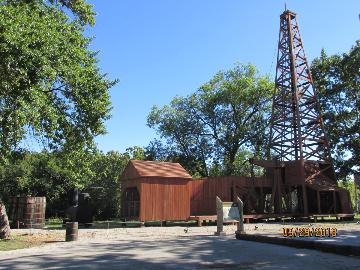 The first oil well in Oklahoma