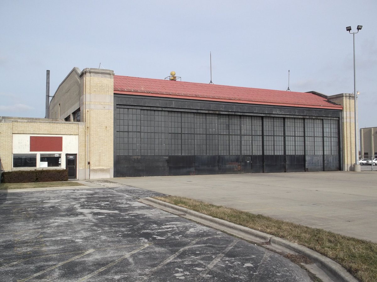 A Radiant Embrace: Skyward Soaring with the Ford Hangar